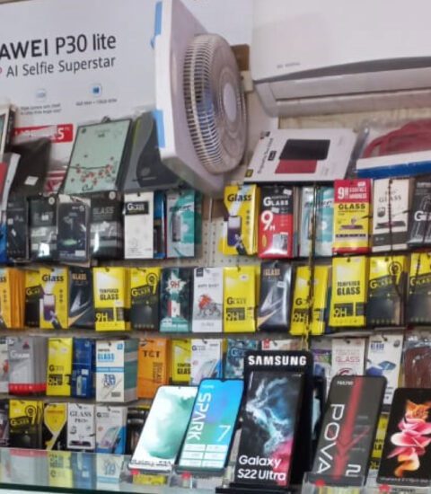 Daaboul cell, image of mobile phones accessories