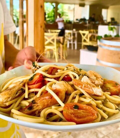 Hangloose, shrimp pasta