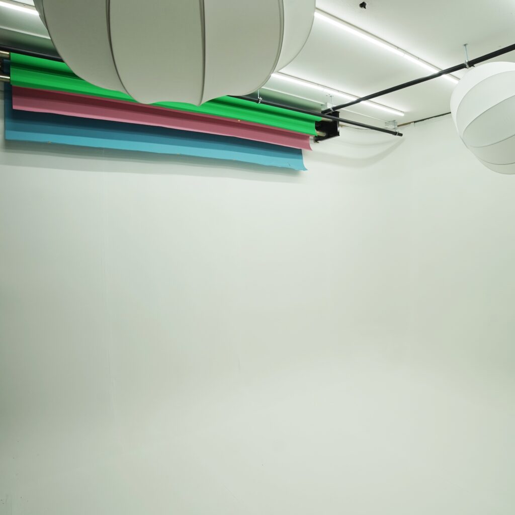 Go Rental Videography & Photography Studio Rental (1h) › Go Batroun