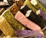 Sweeteria, malban with nuts