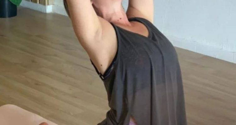 Hatha Yoga with Clara at Darma Ji