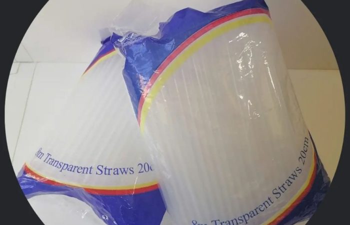 Chlela Shop, image of plastic straws