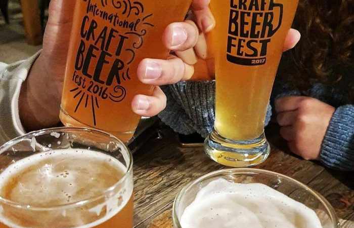 colonel beer, beer glasses