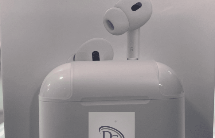 Daaboul Cell, image of pair of wireless earbuds