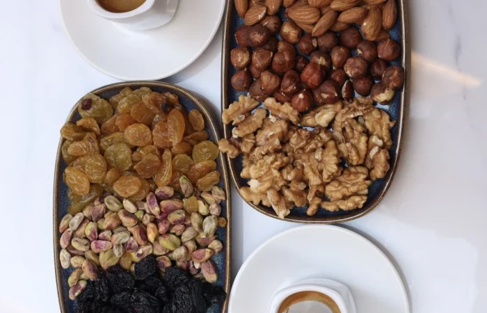 sweeteria, coffee and nuts